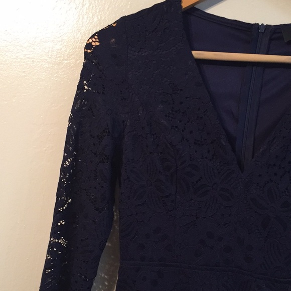Lulu’s Navy Lace Ruffle Midi Dress - Picture 4 of 12